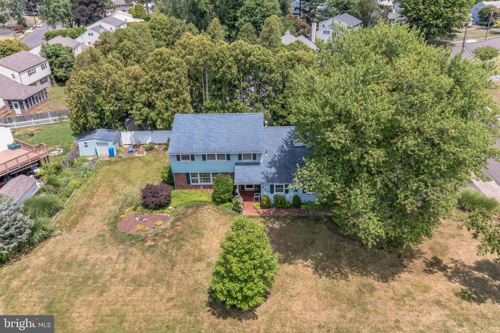 635 SERRILL DRIVE