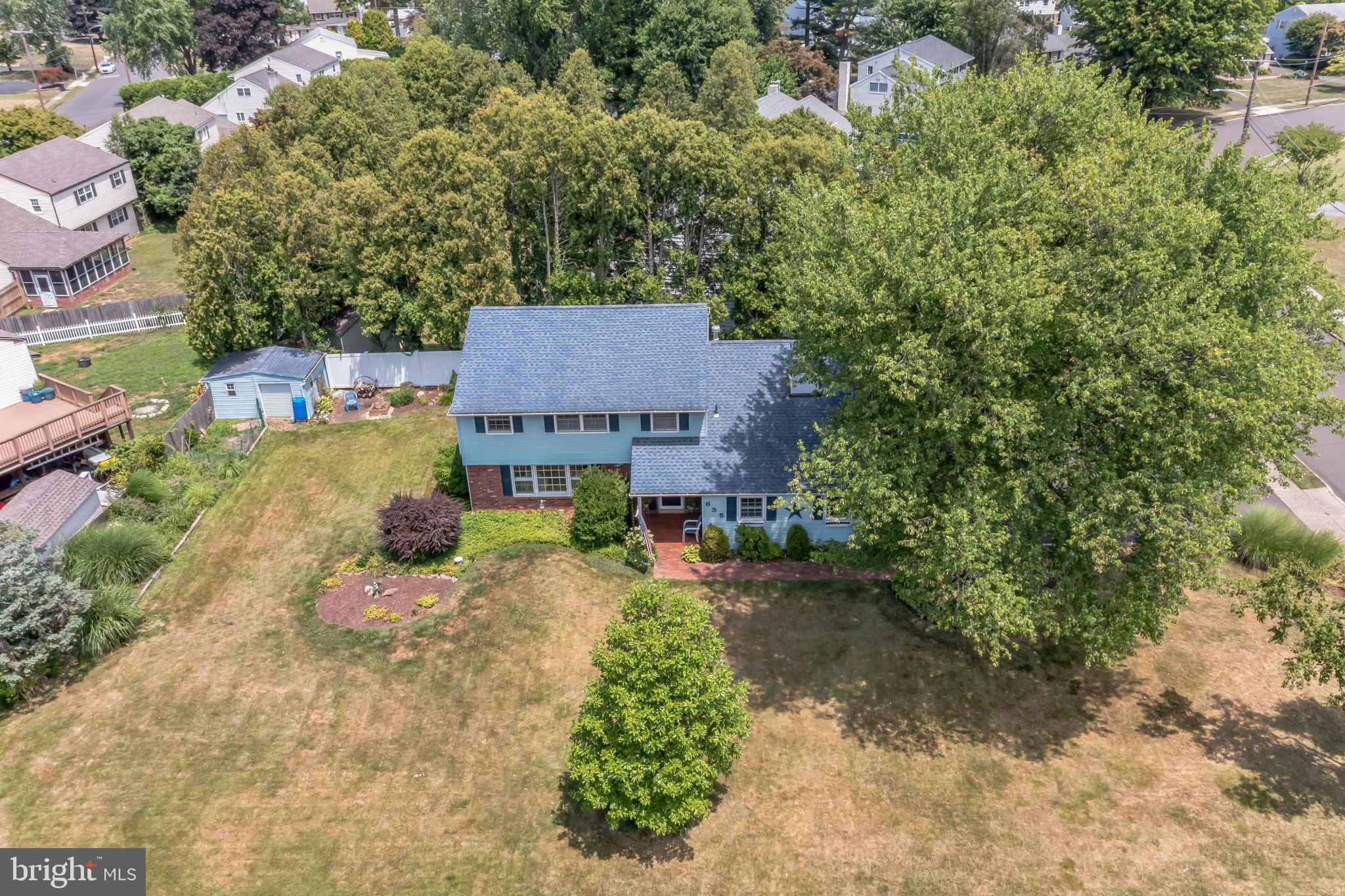 635 SERRILL DRIVE