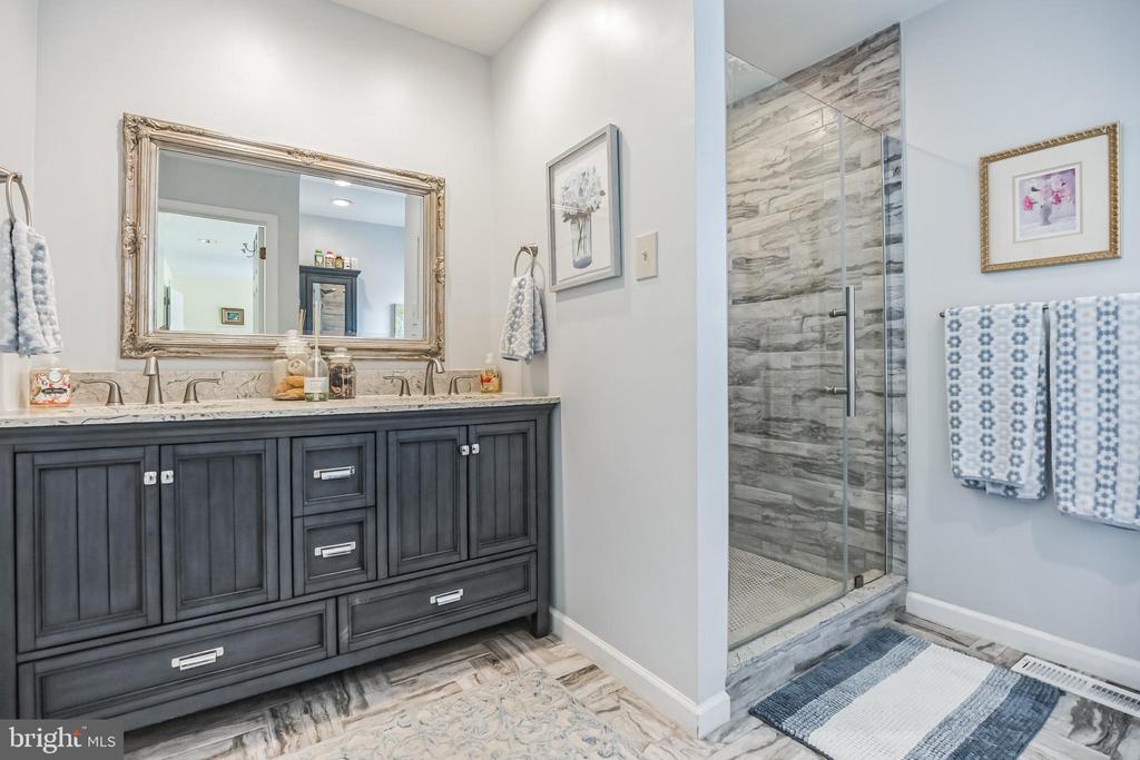 279 COPPER BEECH DRIVE