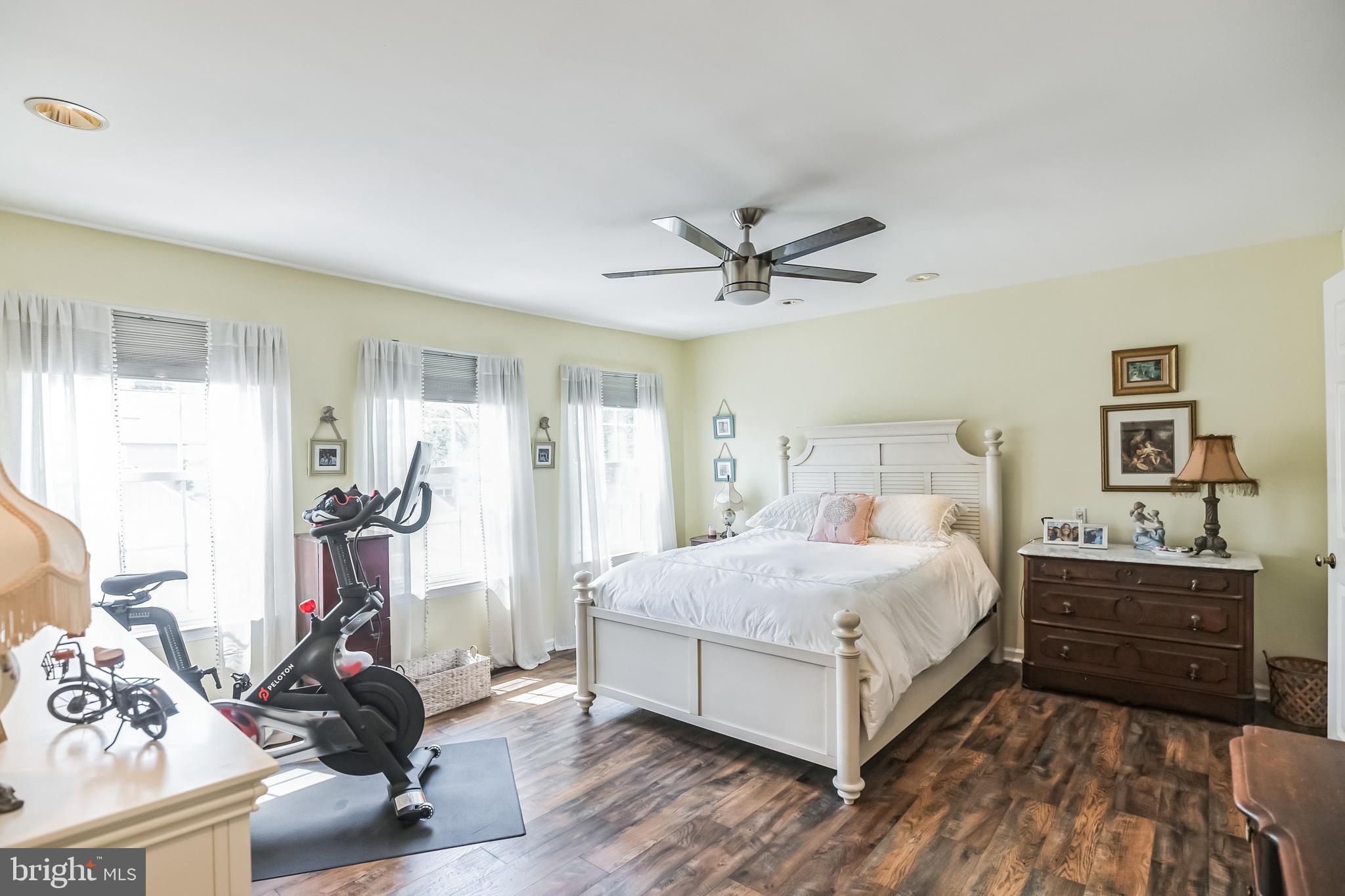 279 COPPER BEECH DRIVE