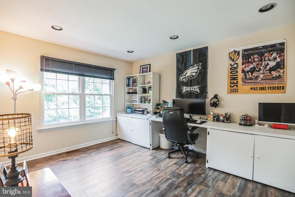 279 COPPER BEECH DRIVE