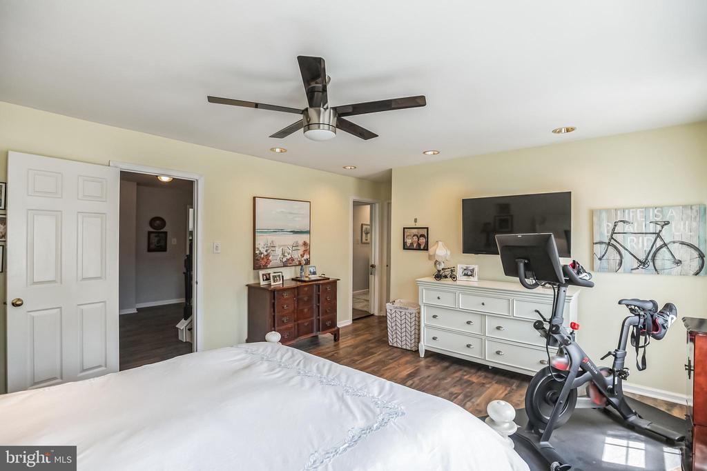 279 COPPER BEECH DRIVE