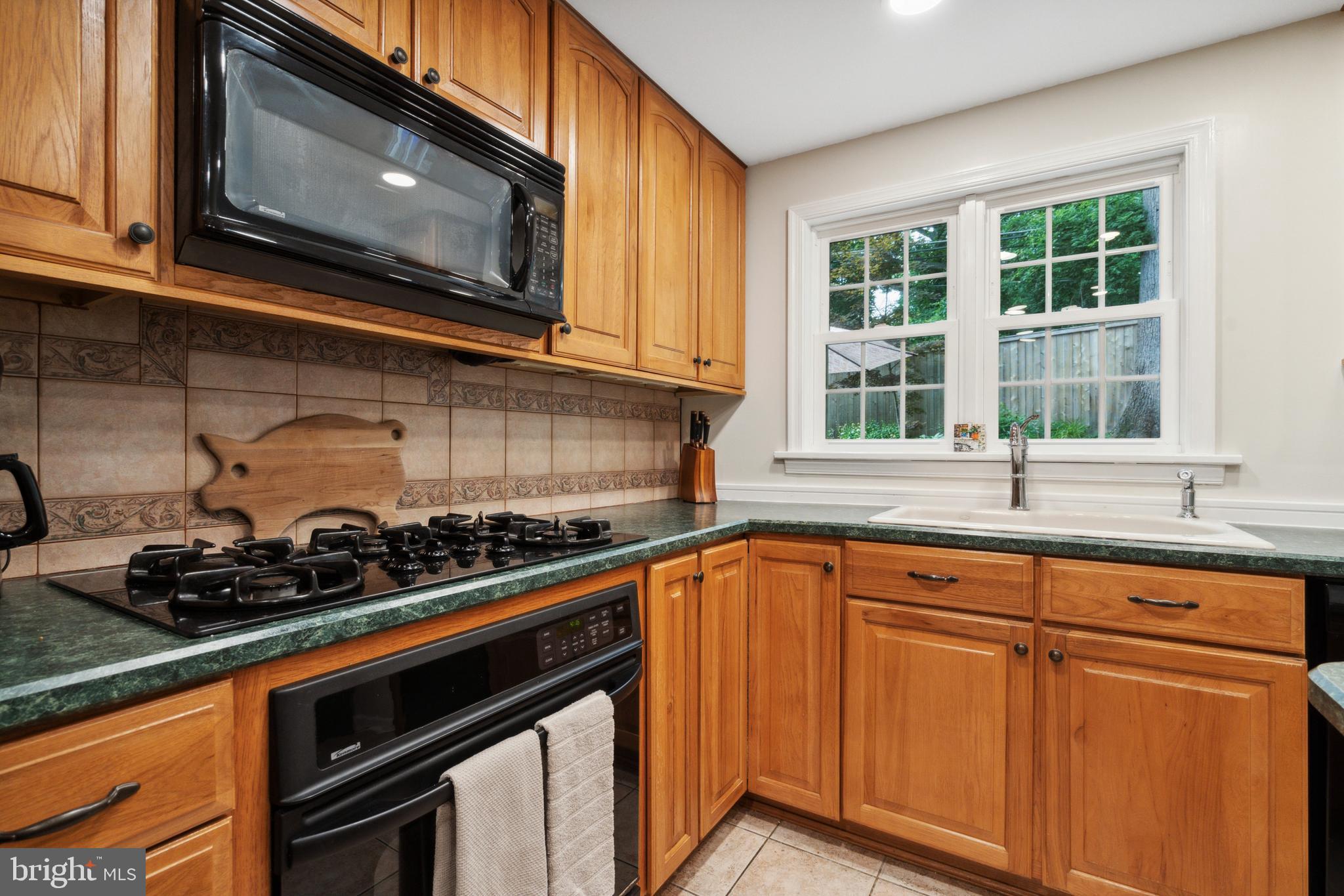 520 BEAVER ROAD