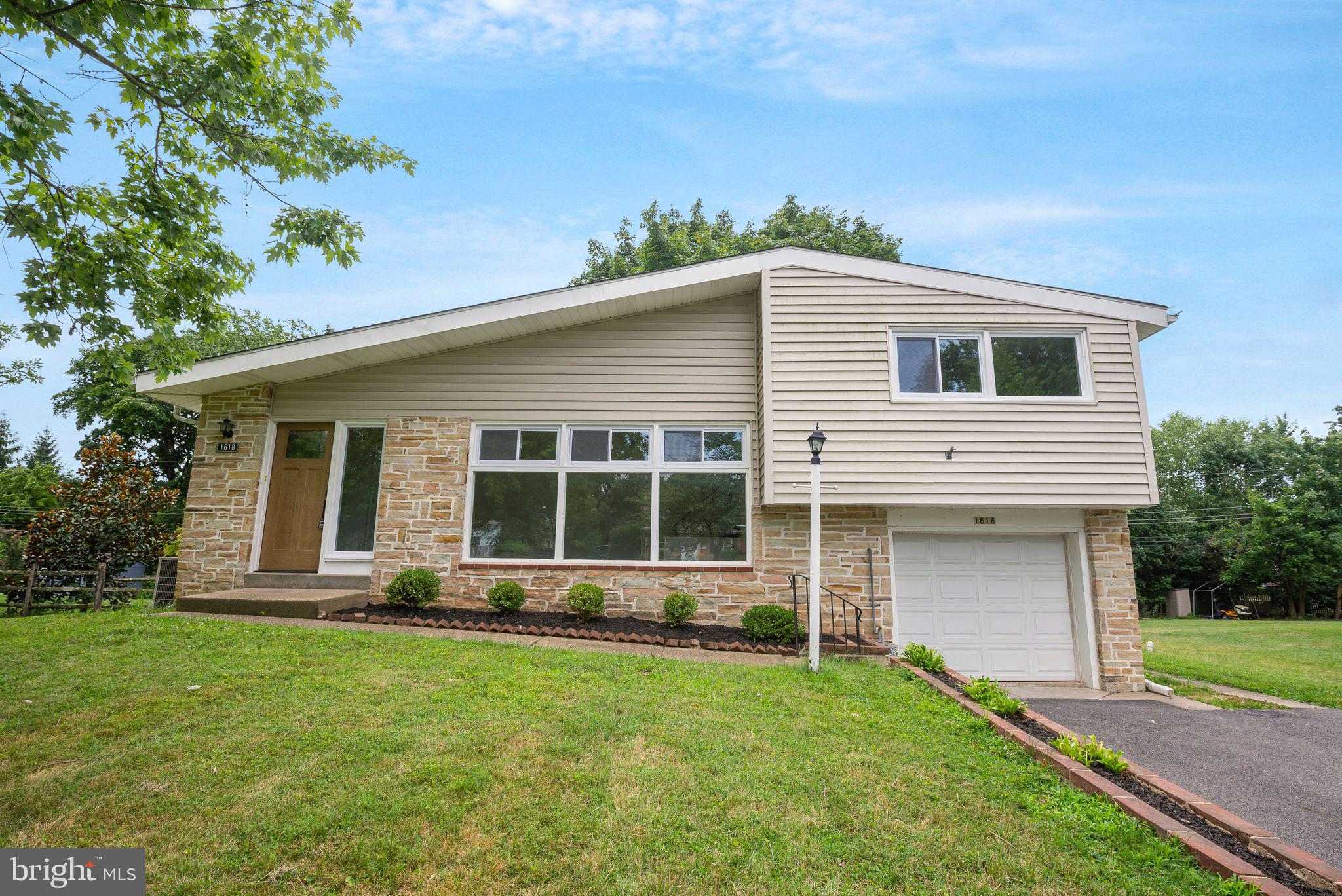 1618 THAYER DRIVE