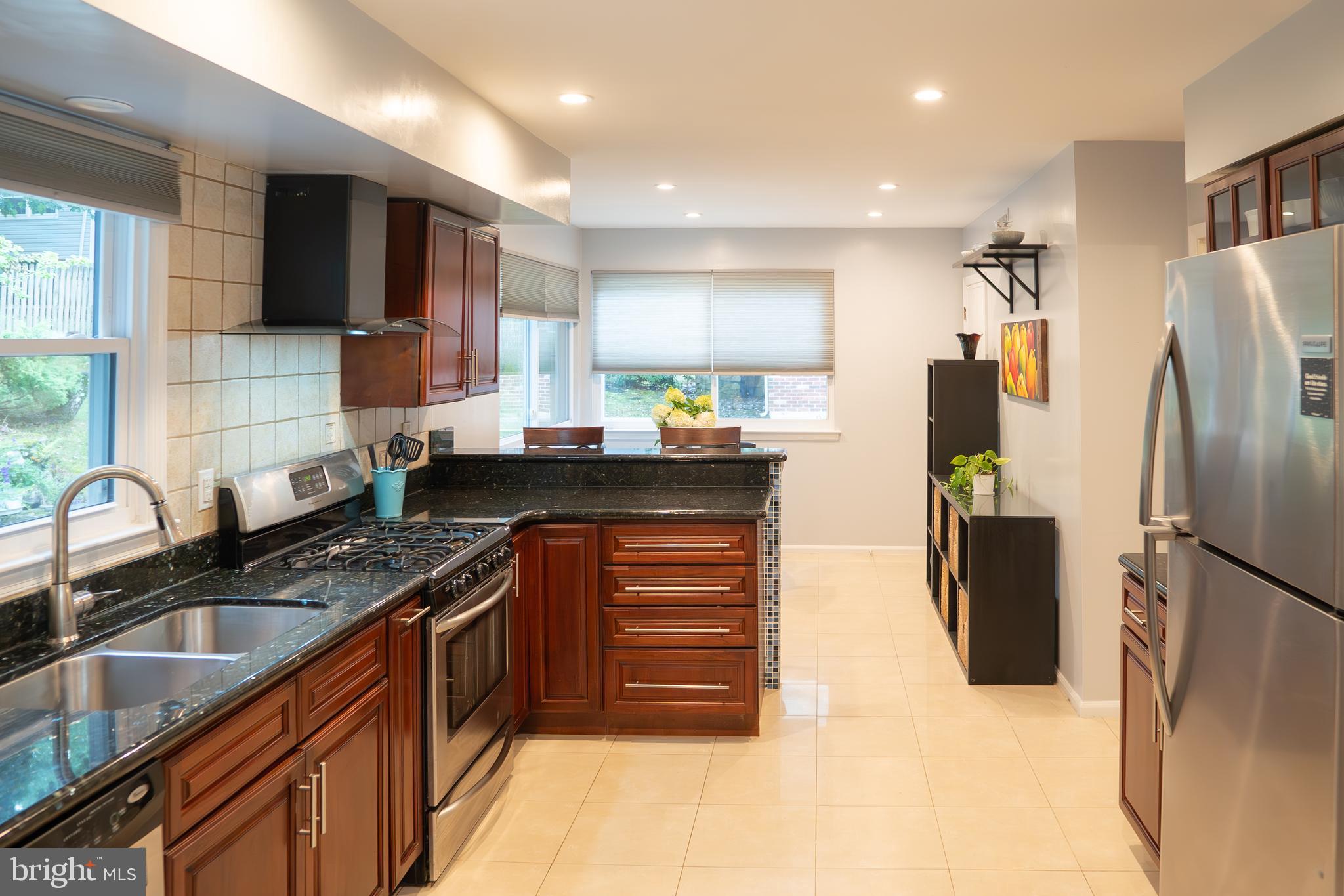 3236 BURN BRAE DRIVE
