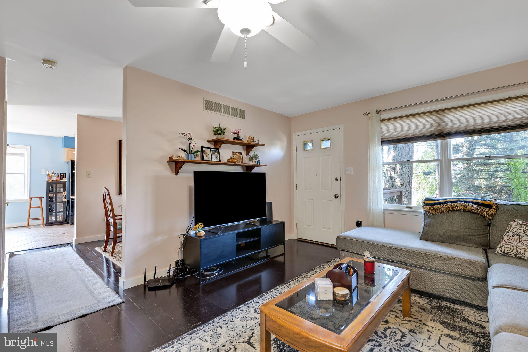 743 TENNIS AVENUE