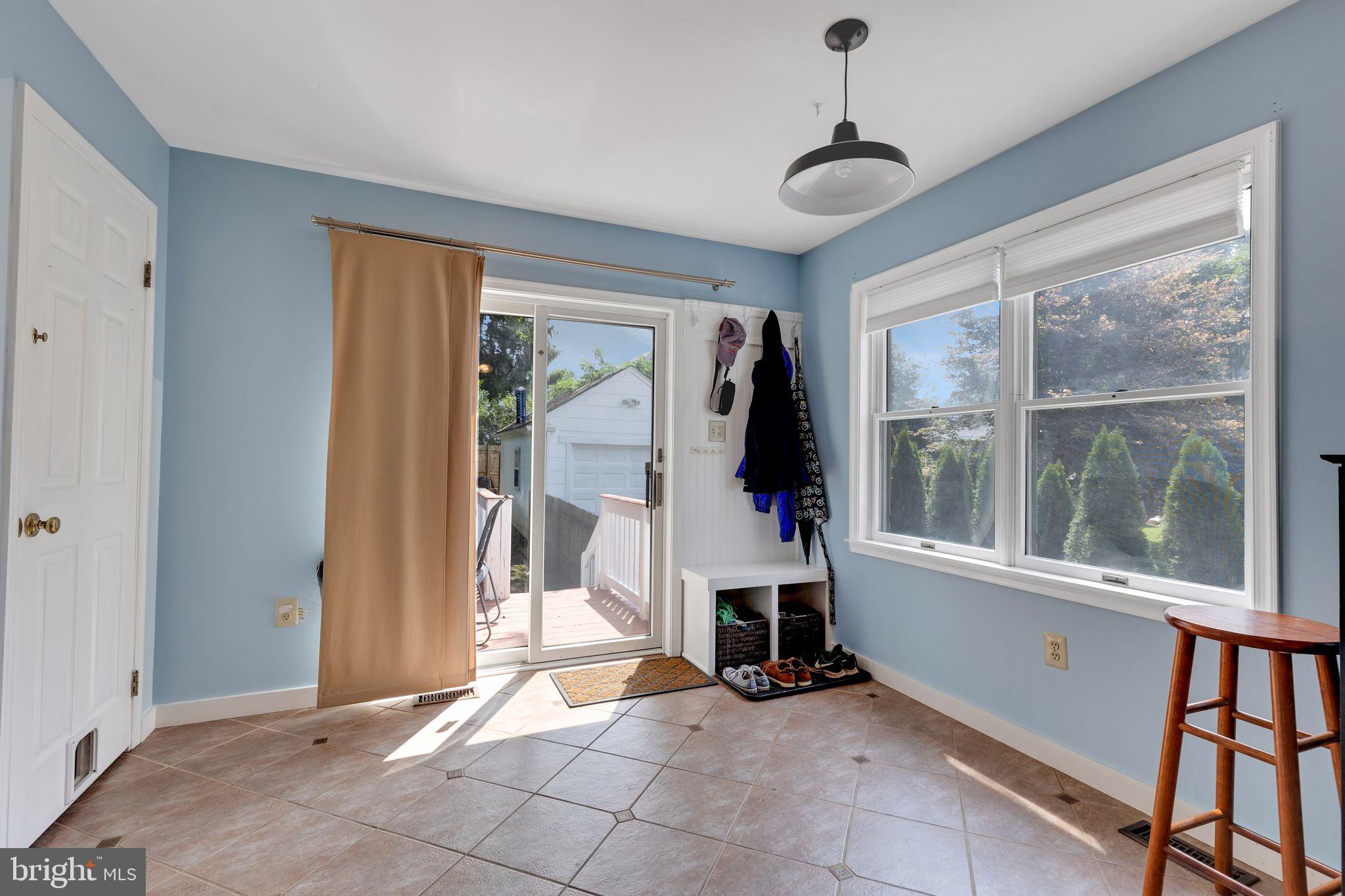 743 TENNIS AVENUE