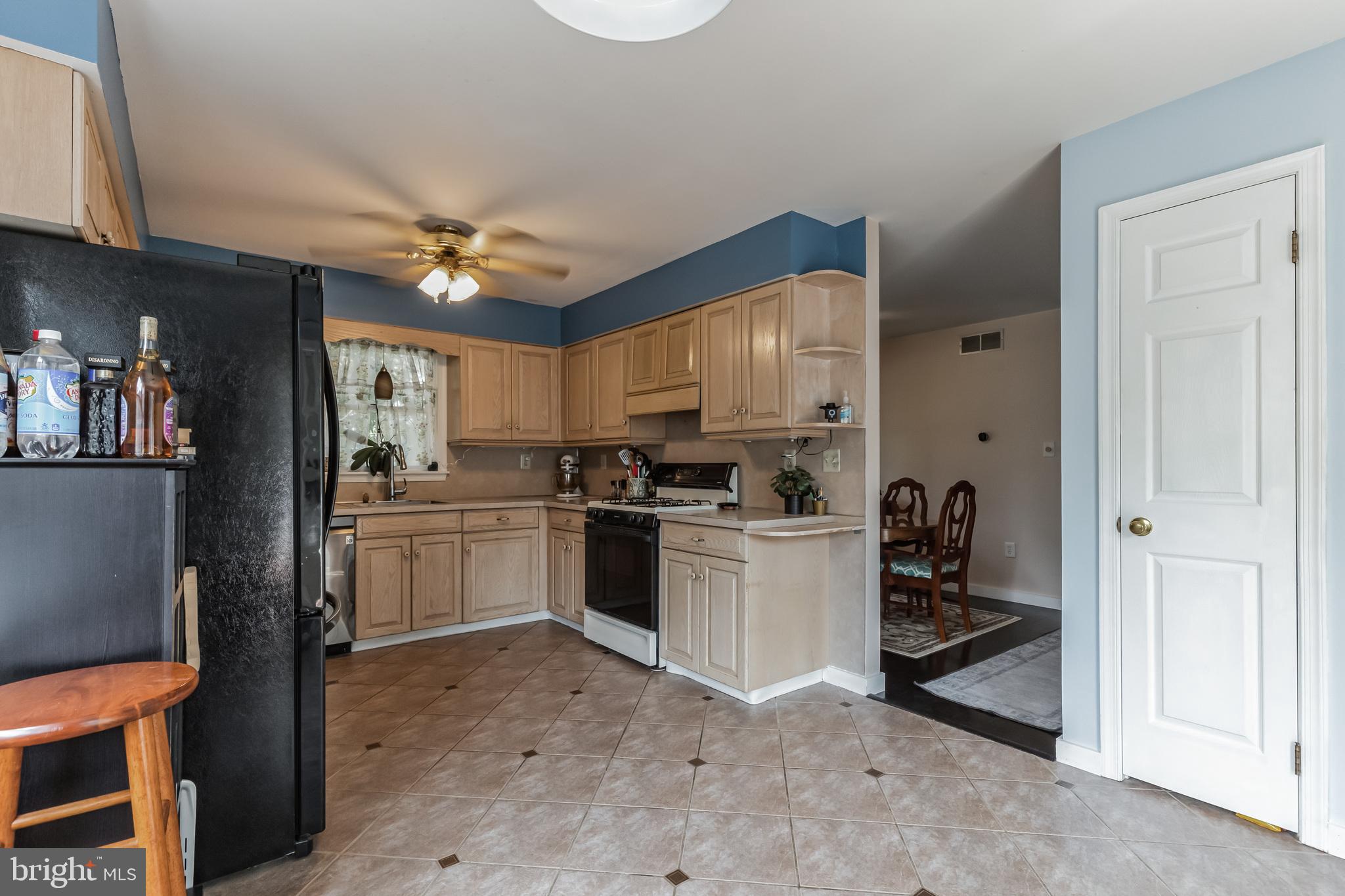 743 TENNIS AVENUE
