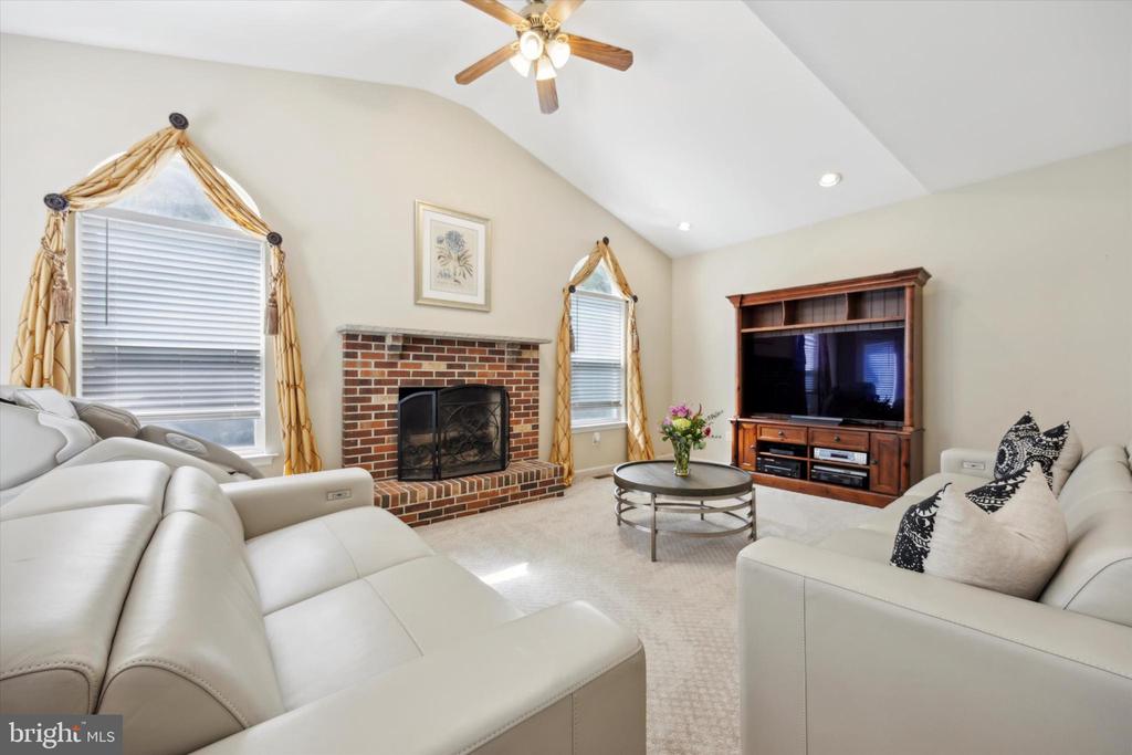 101 PEMBERTON COURT