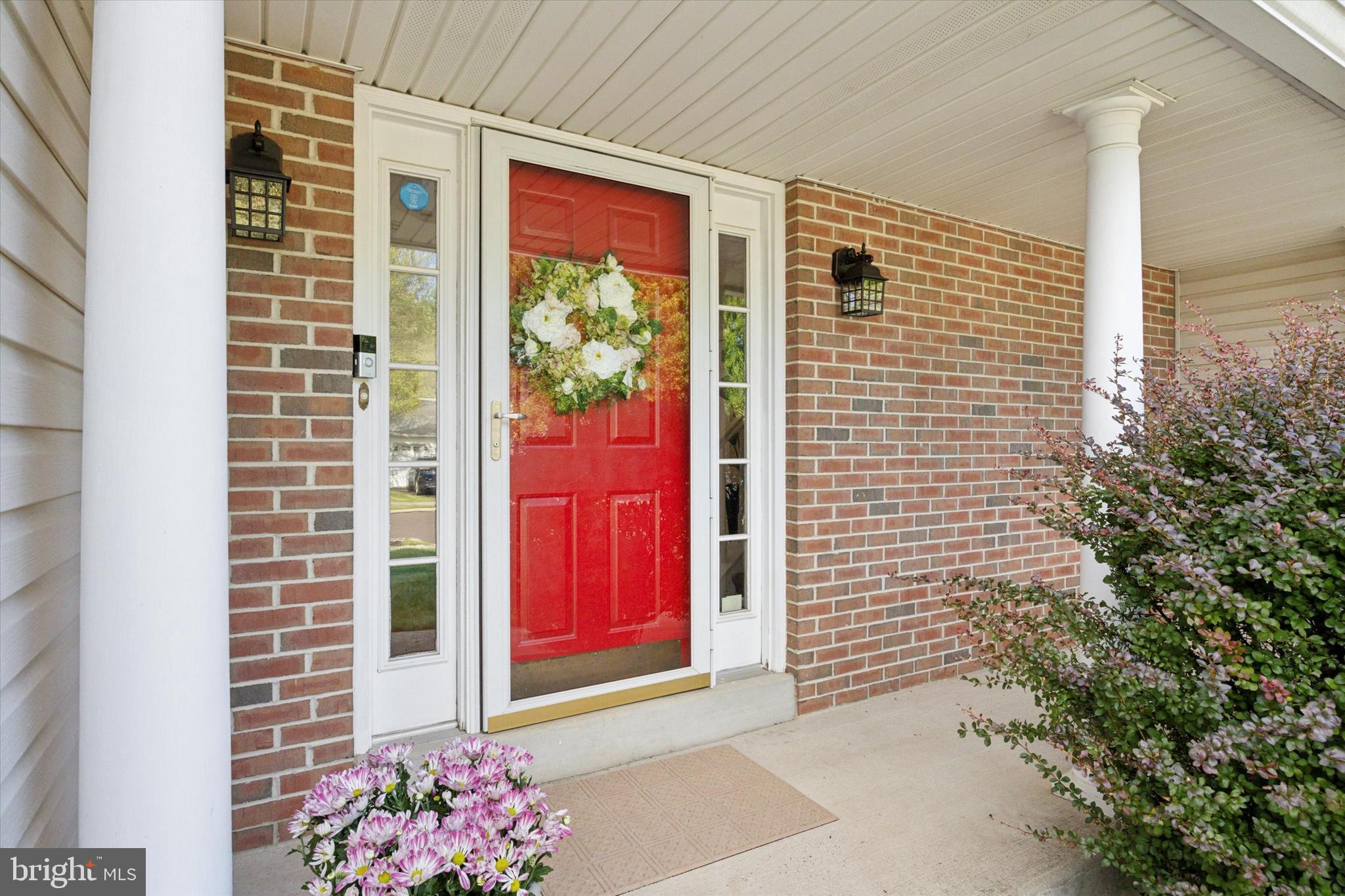 101 PEMBERTON COURT