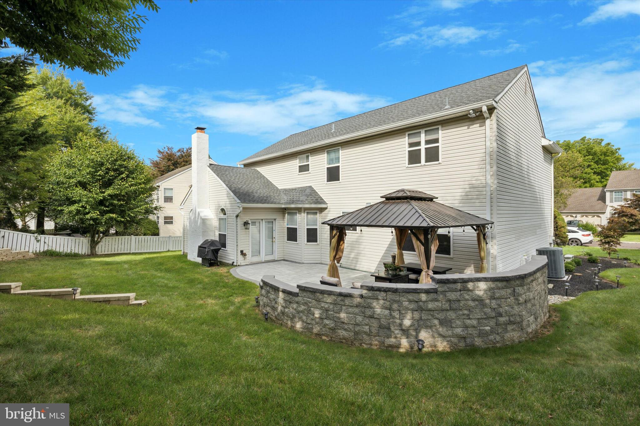 101 PEMBERTON COURT