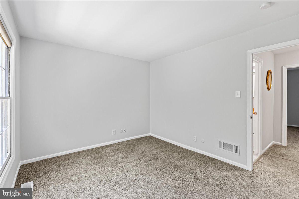 119 MACKLENBURG DRIVE 21B