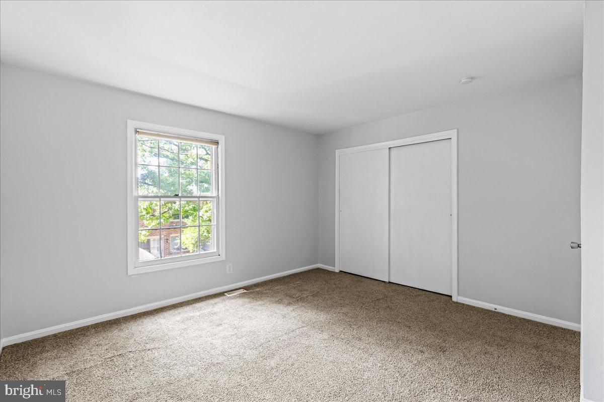 119 MACKLENBURG DRIVE 21B