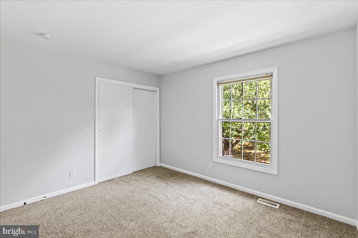 119 MACKLENBURG DRIVE 21B