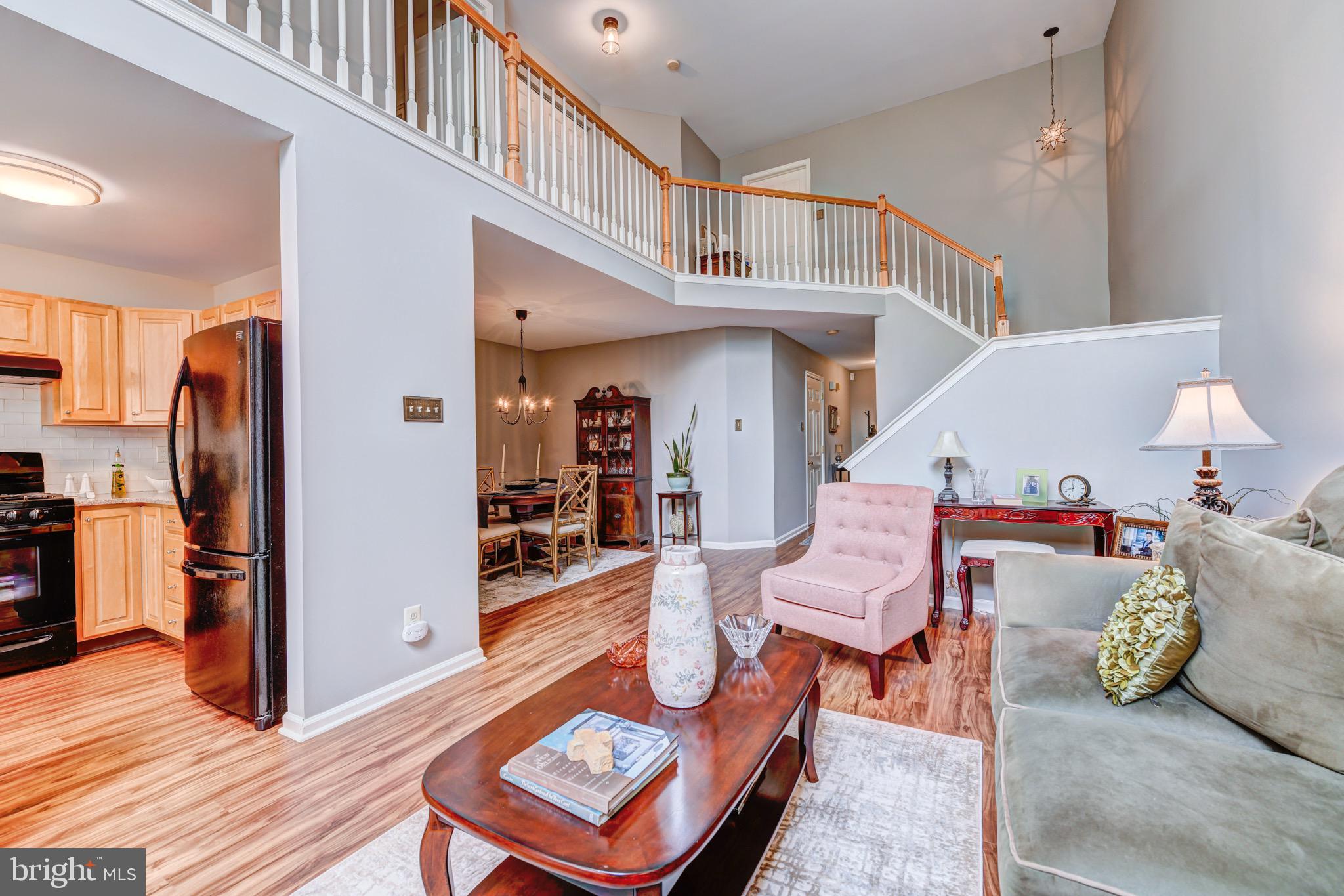 586 HARRINGTON COURT