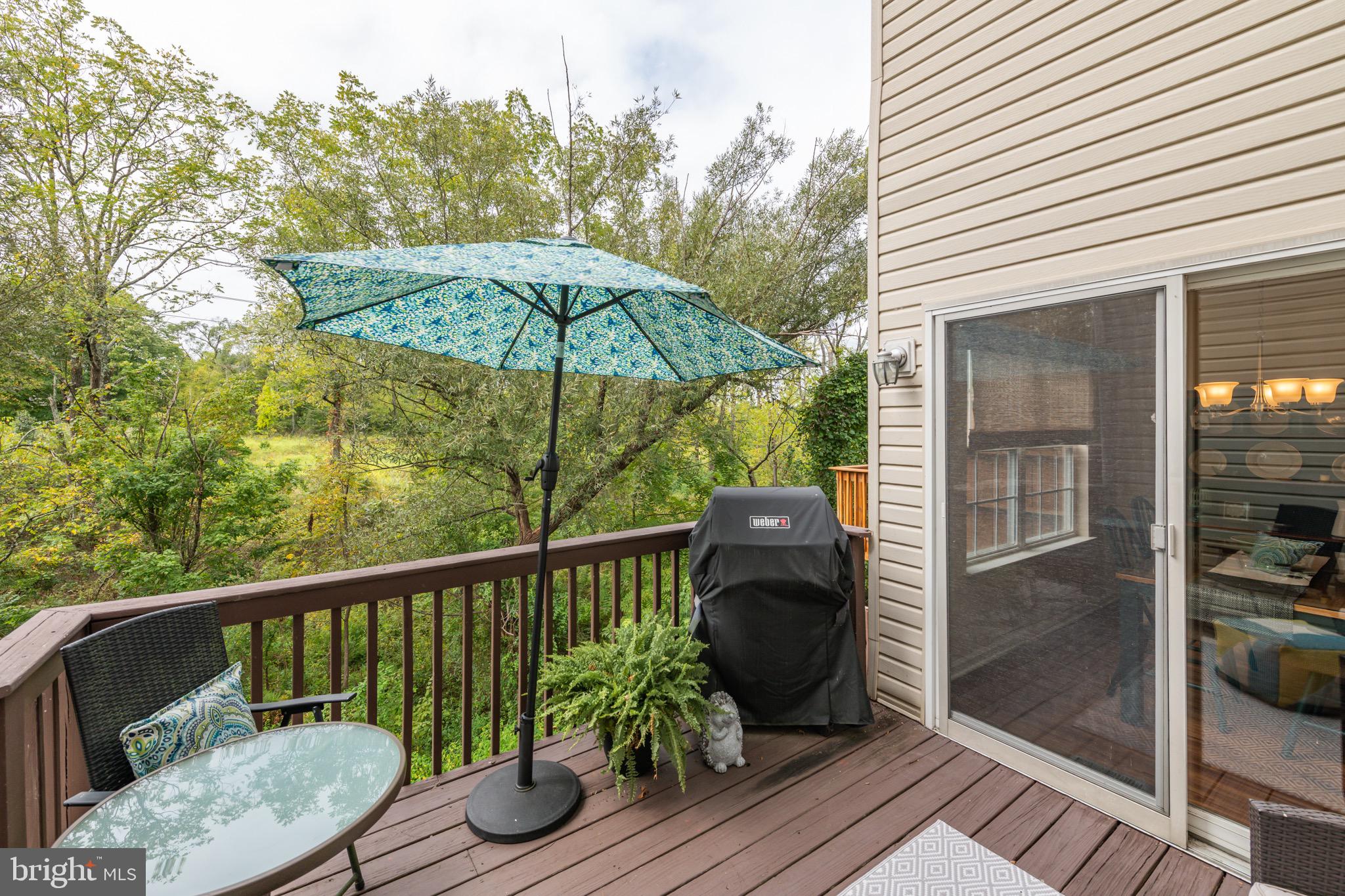 586 HARRINGTON COURT