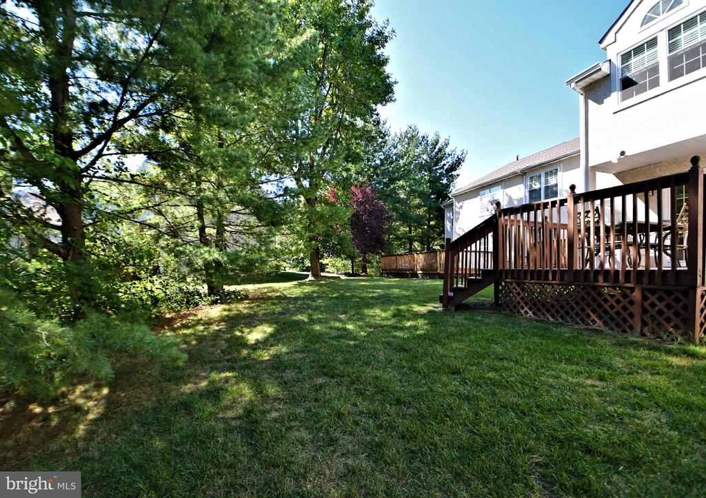 209 PRIMROSE LANE