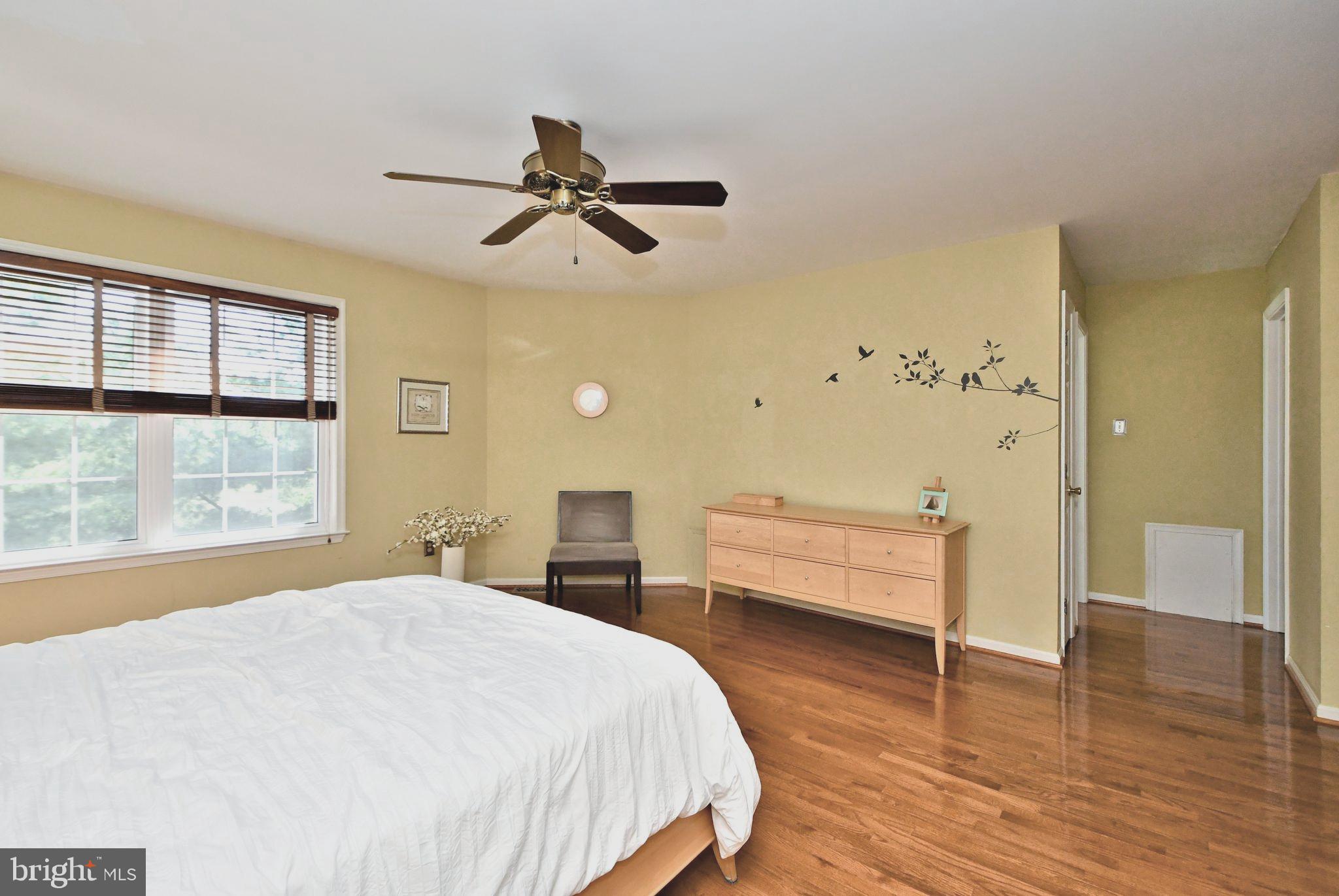 209 PRIMROSE LANE