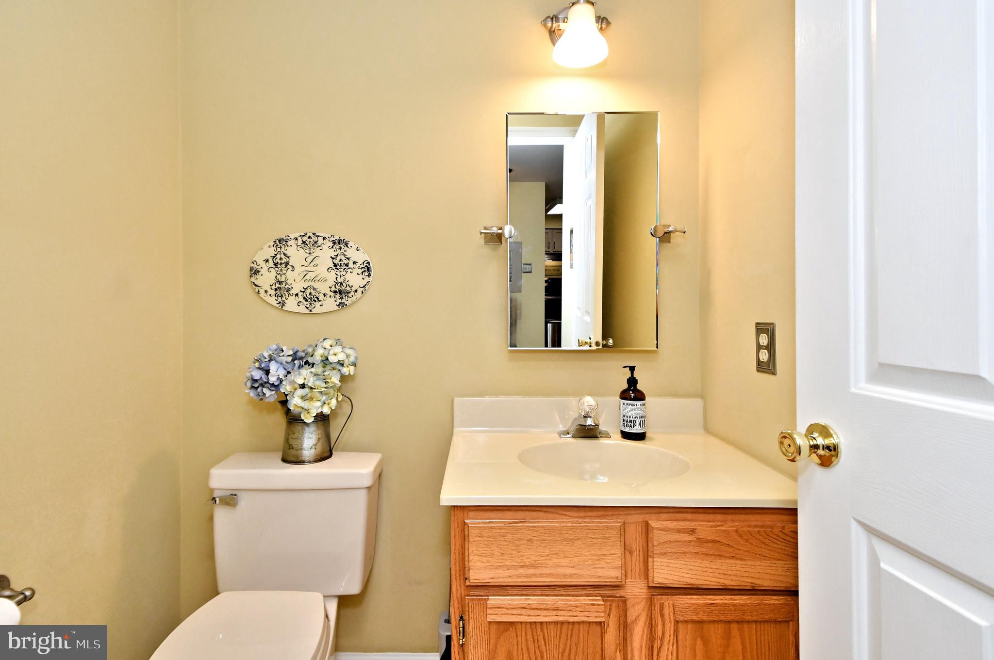 209 PRIMROSE LANE