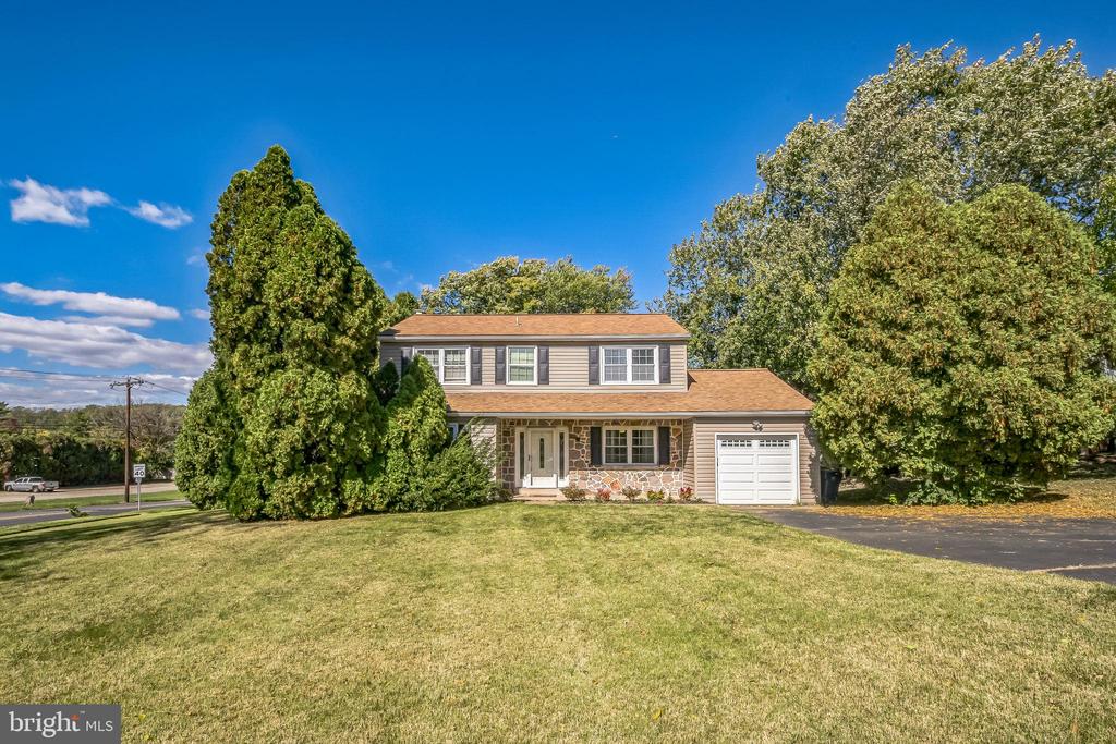700 FITZWATERTOWN ROAD