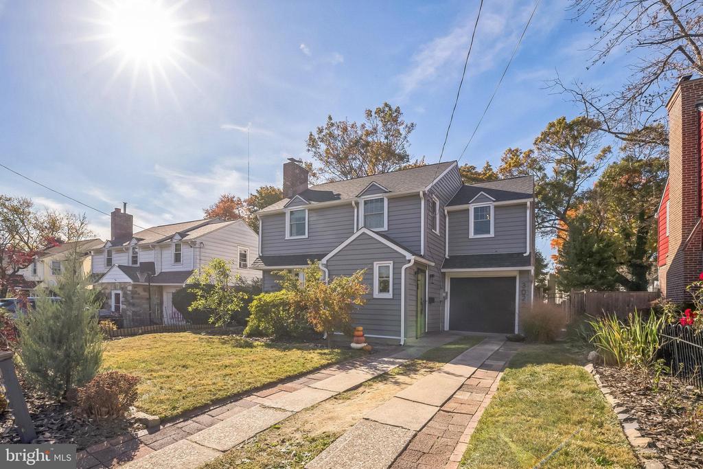 3022 LIMEKILN PIKE
