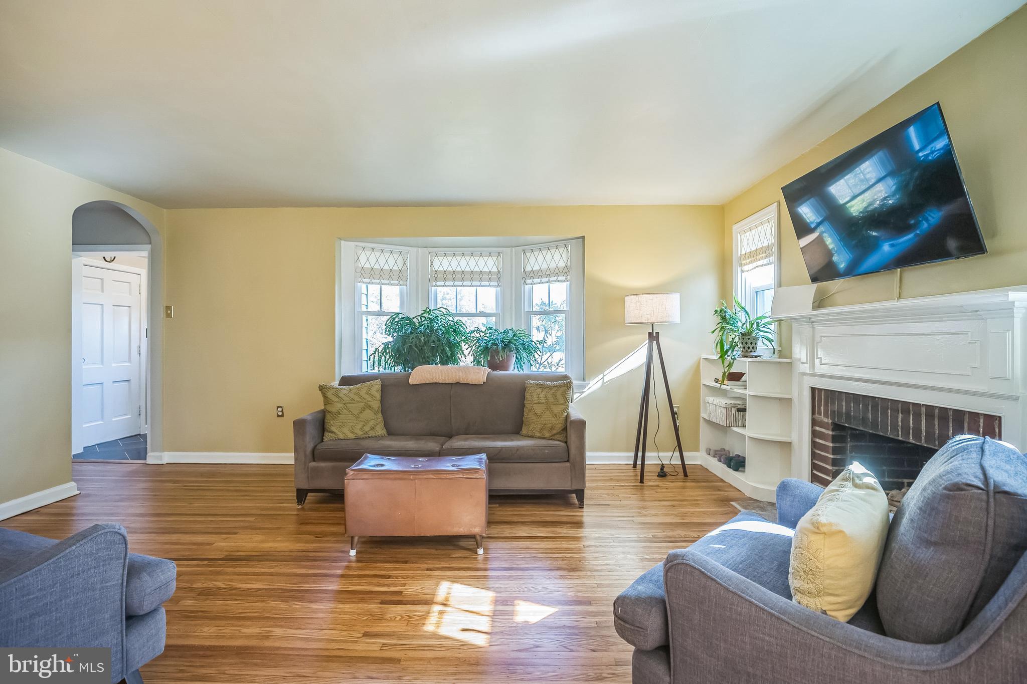 3022 LIMEKILN PIKE
