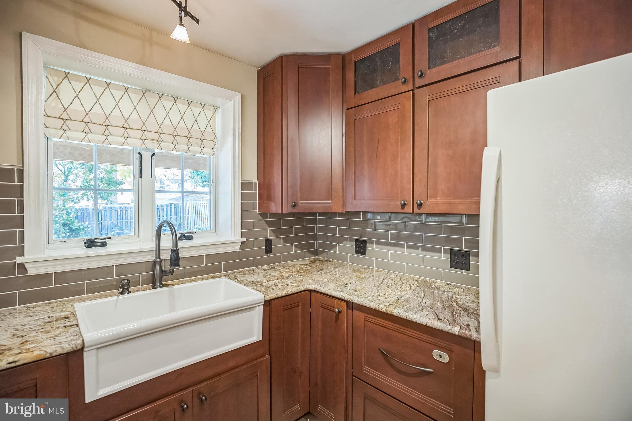3022 LIMEKILN PIKE