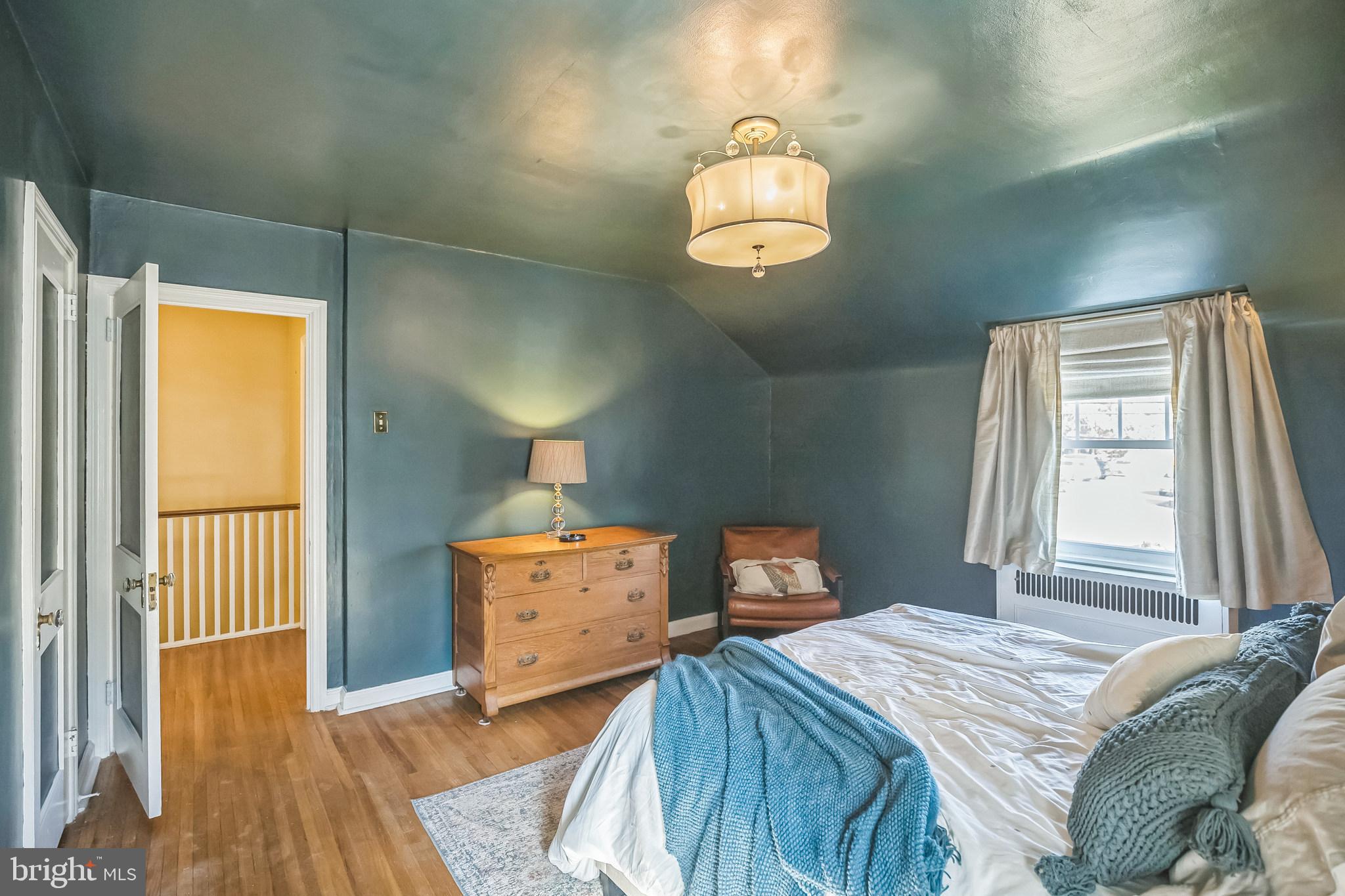 3022 LIMEKILN PIKE