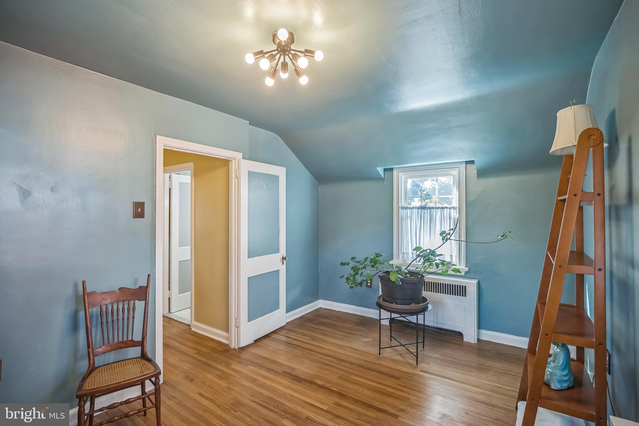 3022 LIMEKILN PIKE