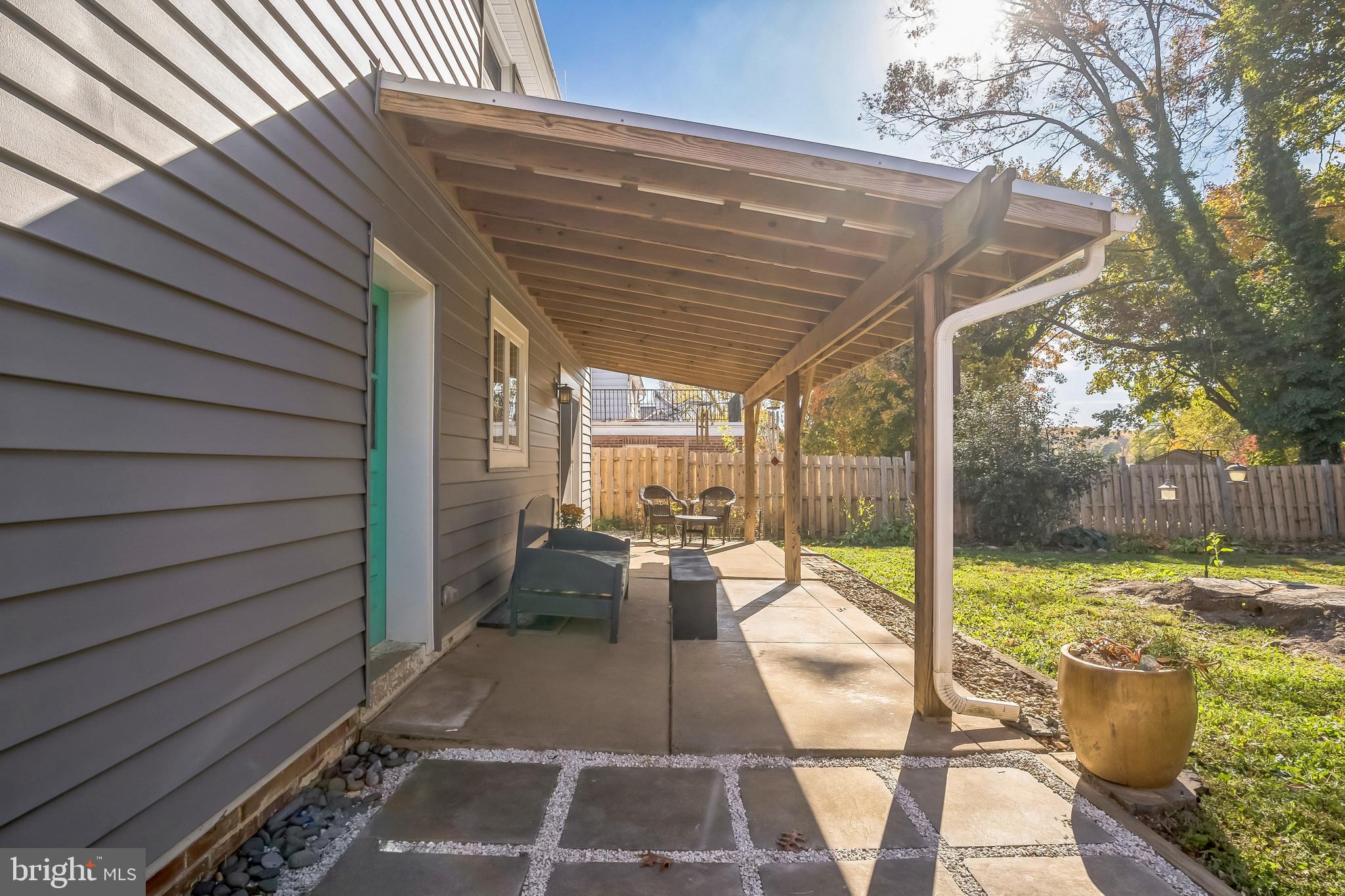 3022 LIMEKILN PIKE