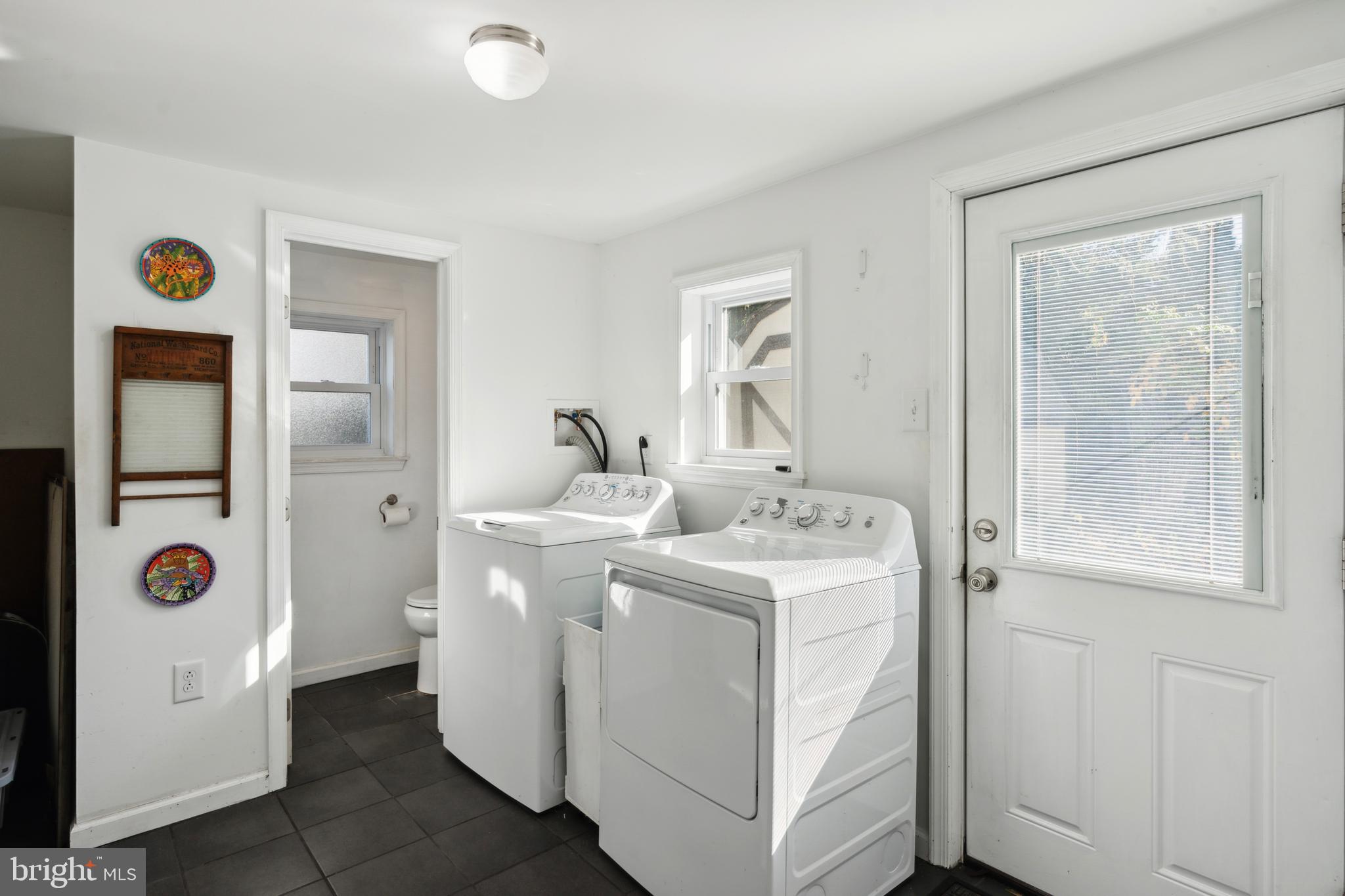 200 BELMONT AVENUE