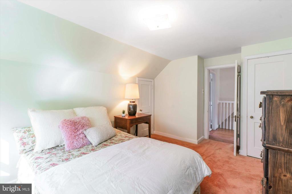 200 BELMONT AVENUE