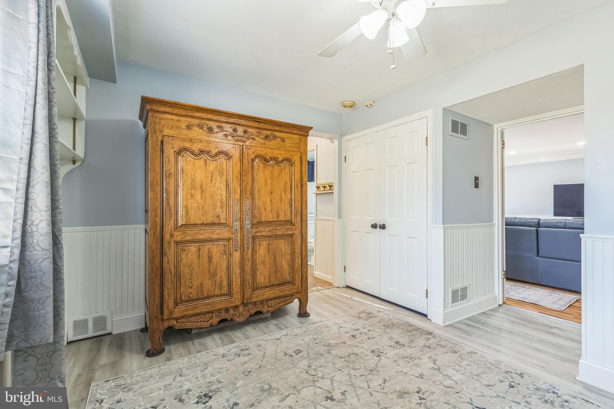 1610 THAYER DRIVE