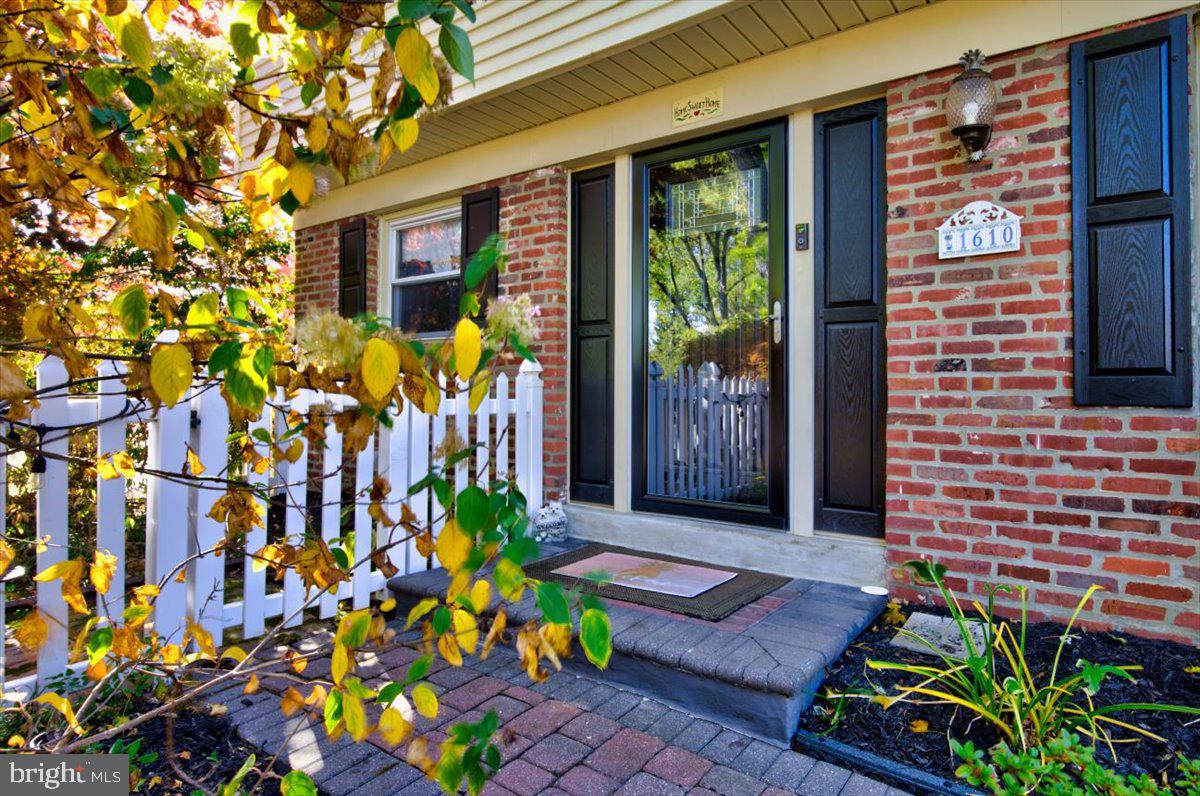 1610 THAYER DRIVE