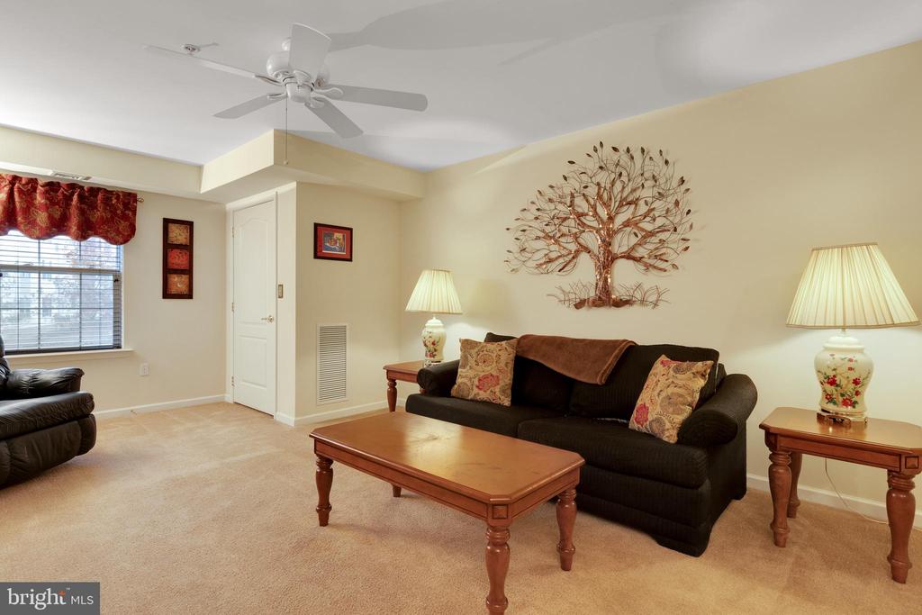 420 S YORK ROAD C-12