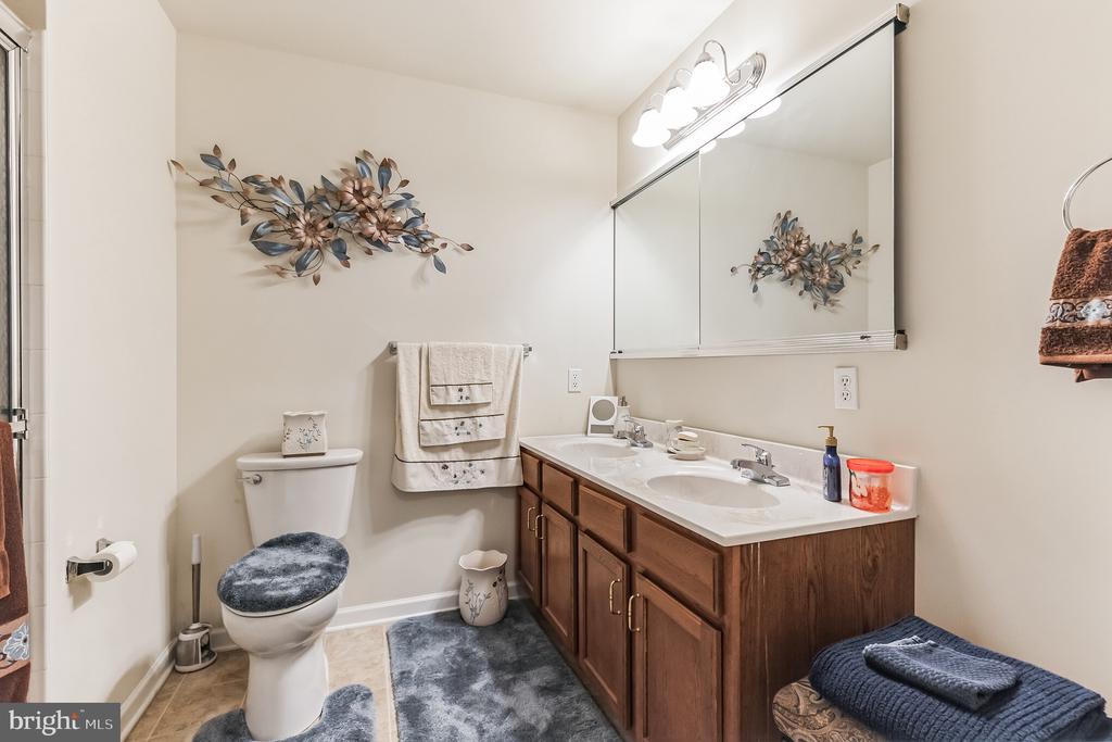 420 S YORK ROAD C-12