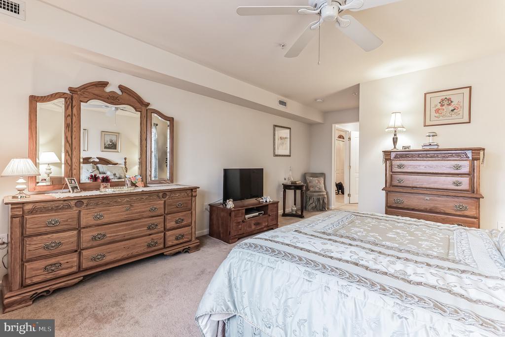 420 S YORK ROAD C-12