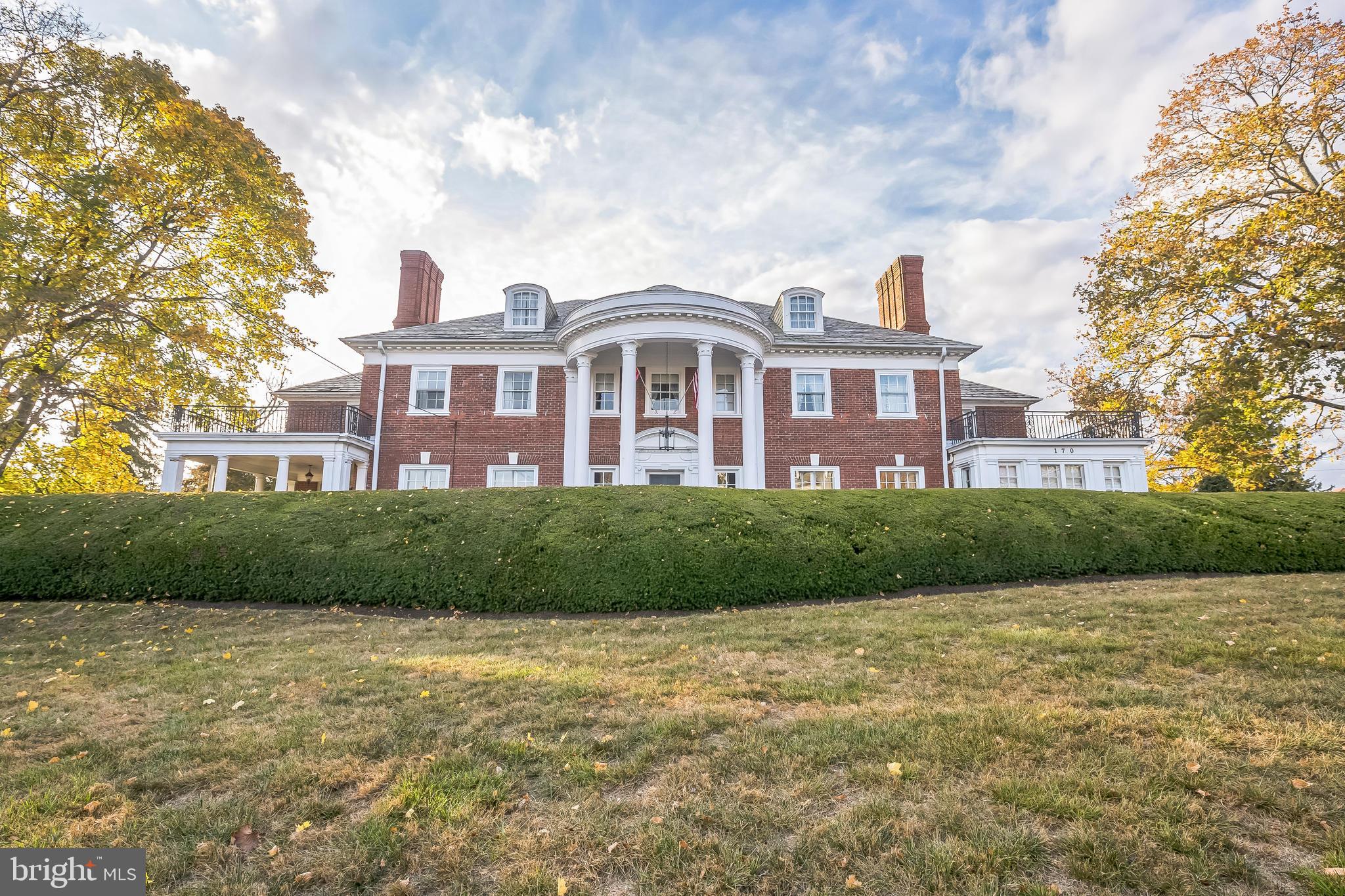 170 ROBERTS AVENUE