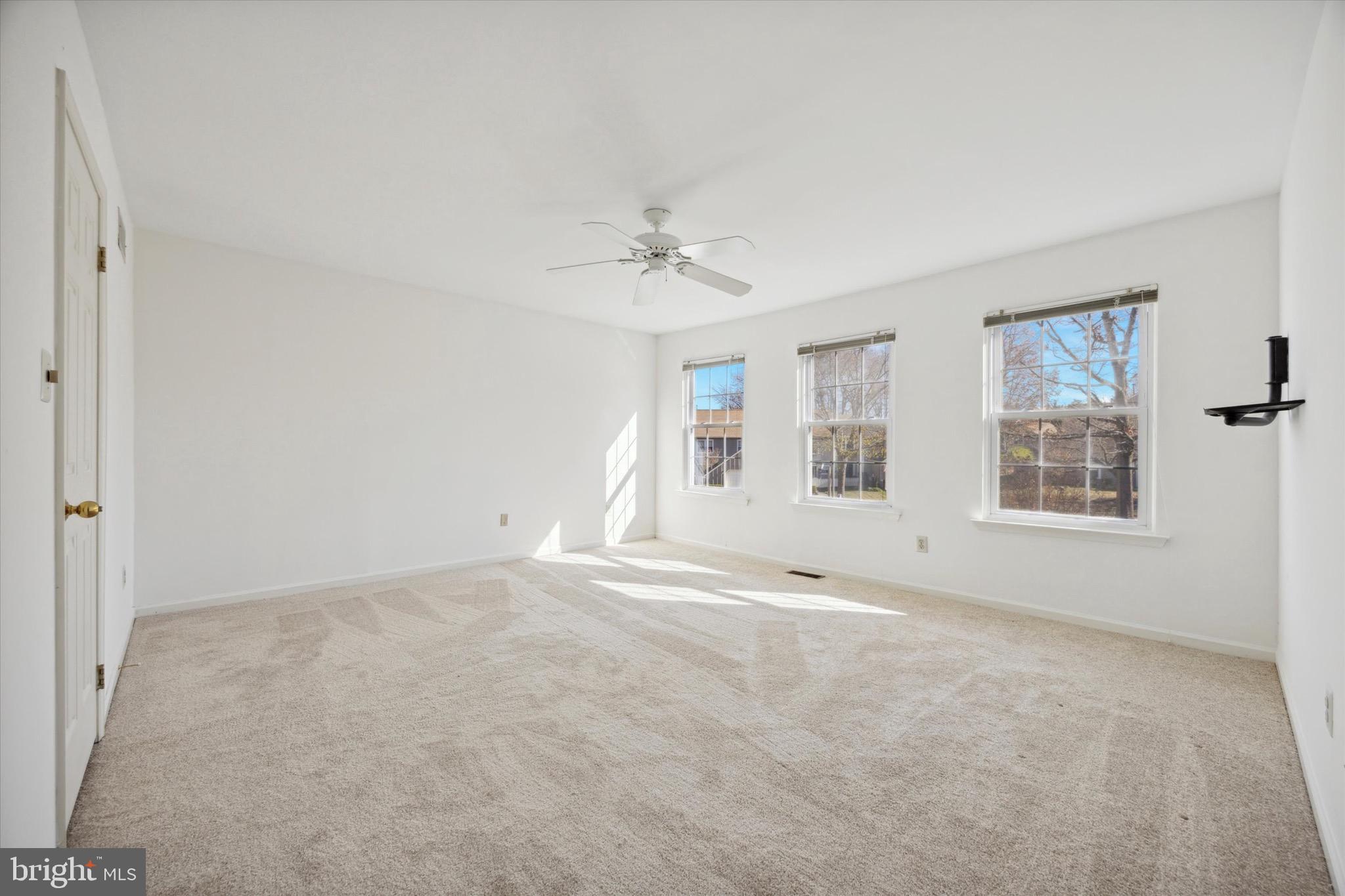 284 TULIP TREE COURT