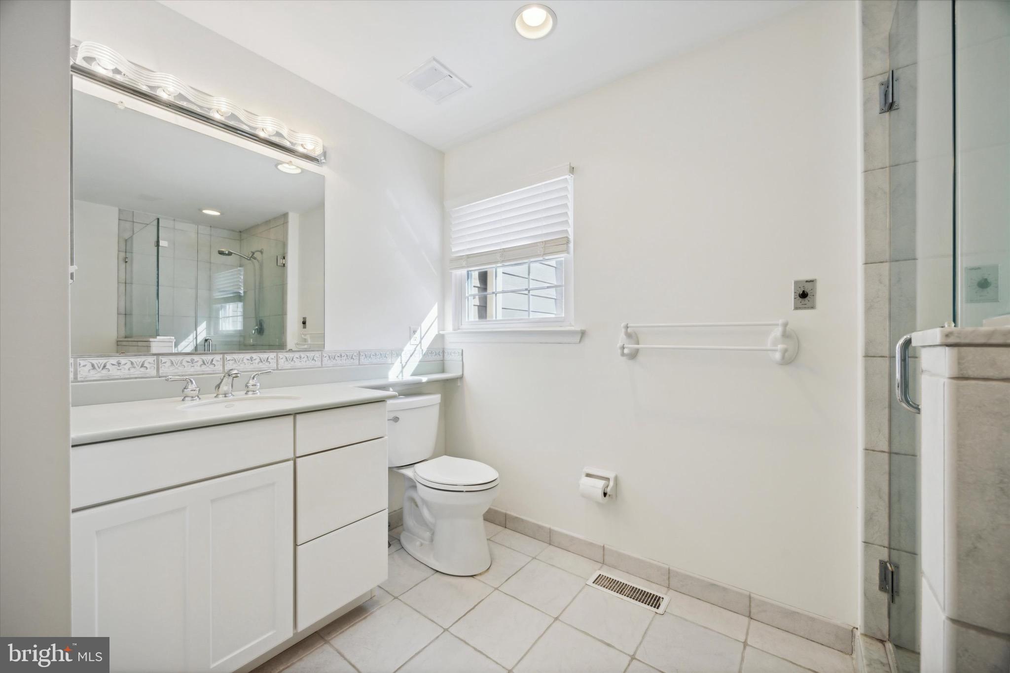 284 TULIP TREE COURT