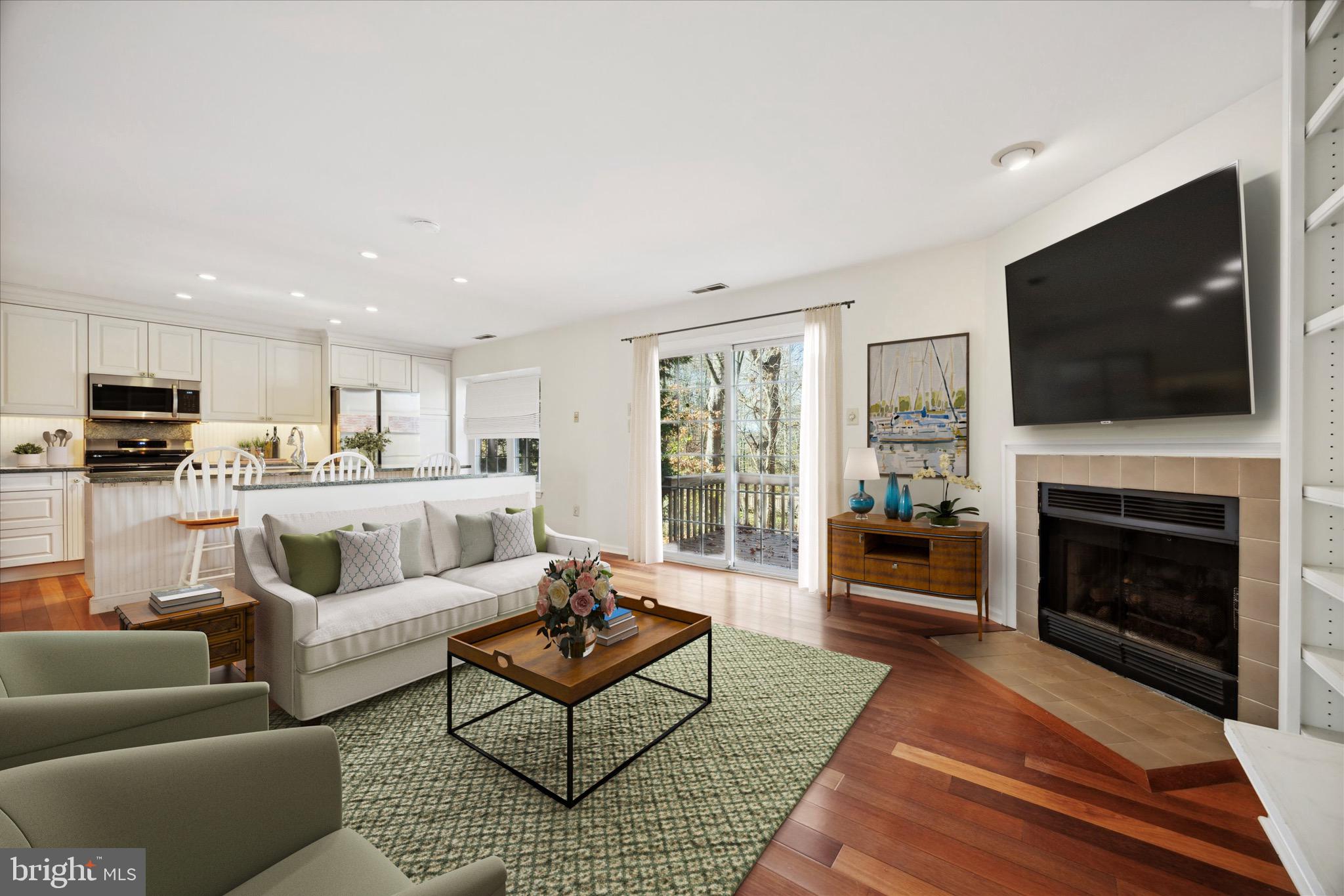 284 TULIP TREE COURT