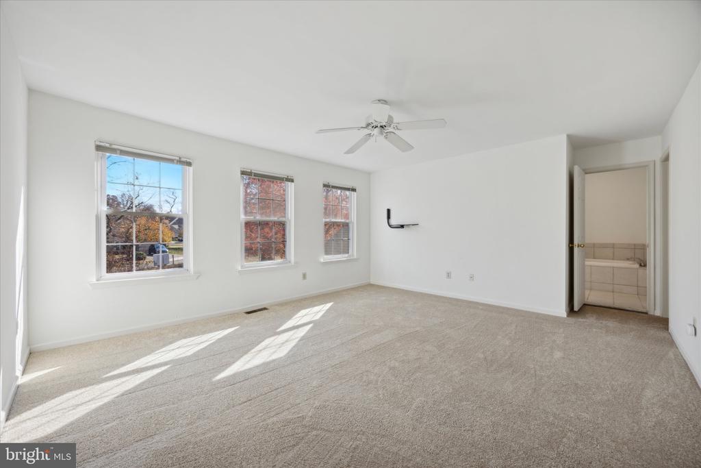 284 TULIP TREE COURT
