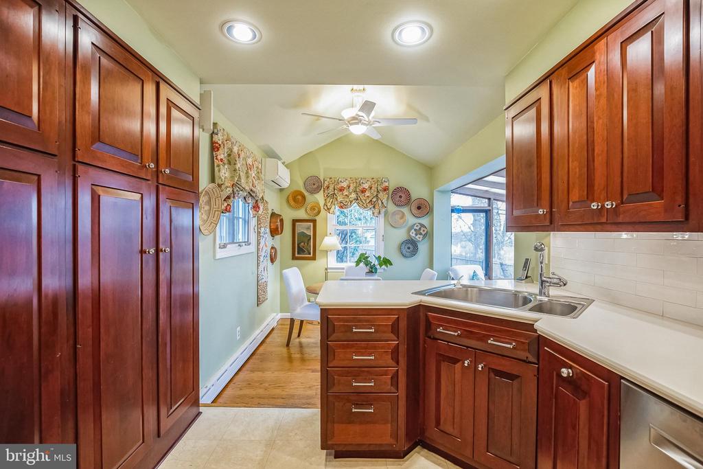 497 PLYMOUTH ROAD