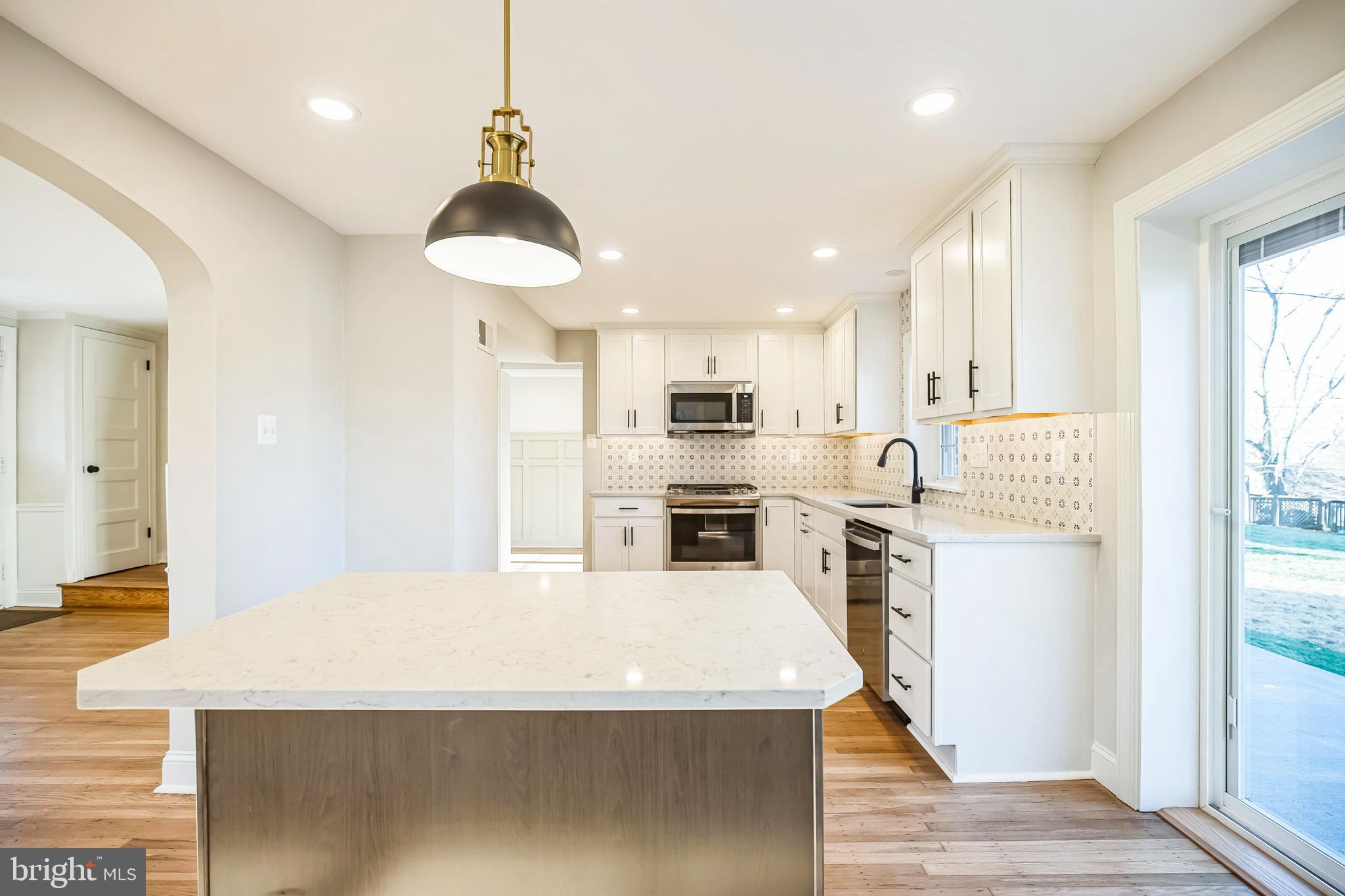 209 GLENDALOUGH