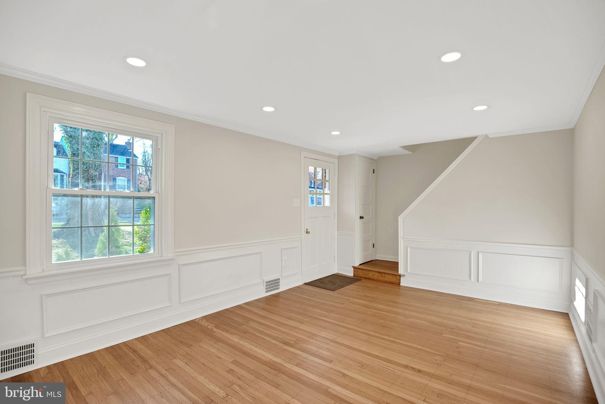 209 GLENDALOUGH
