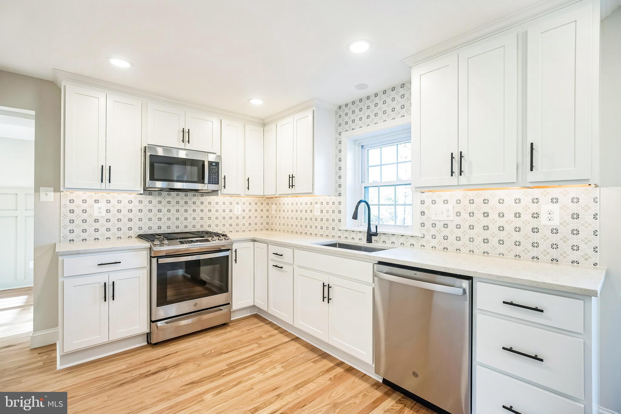 209 GLENDALOUGH