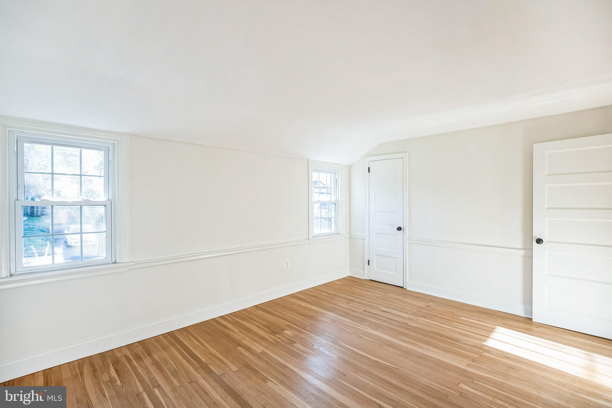 209 GLENDALOUGH