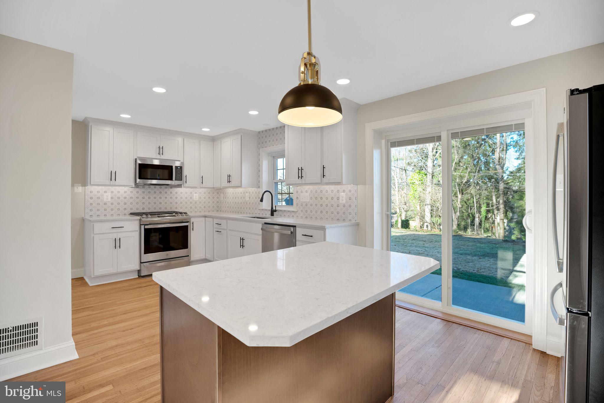 209 GLENDALOUGH