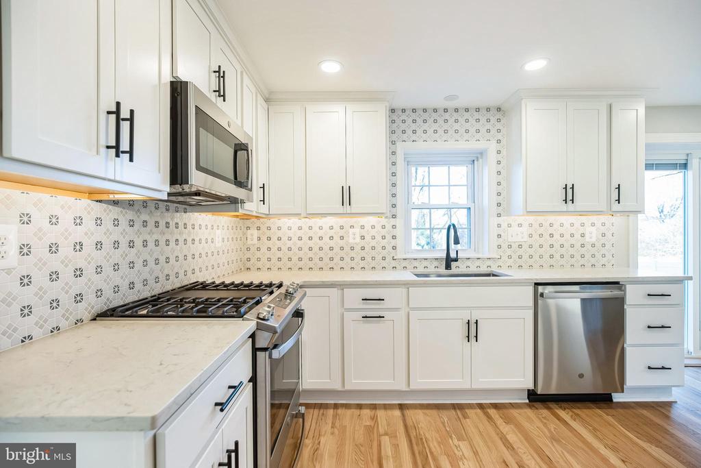 209 GLENDALOUGH