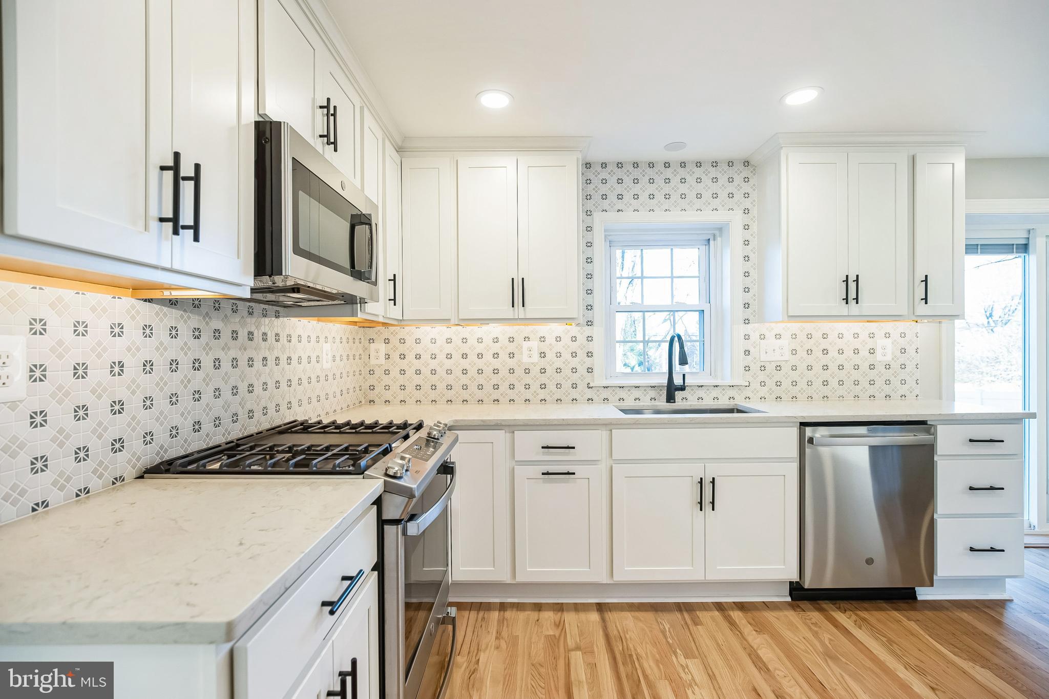 209 GLENDALOUGH